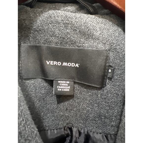 AWARE by Vero Moda belted ladies woman’s size S Coat with leather accents - Picture 3 of 11